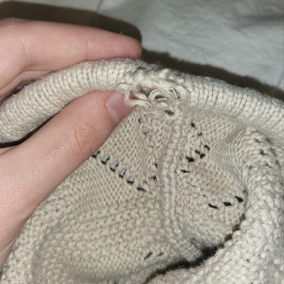 Pictures of the snag - Picture 3 of 4